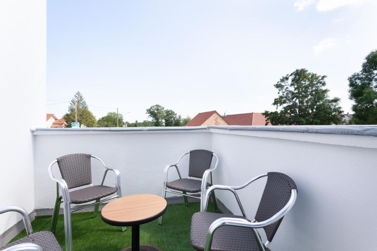 Auberge La Musardiere Chagny  Exteriör bild