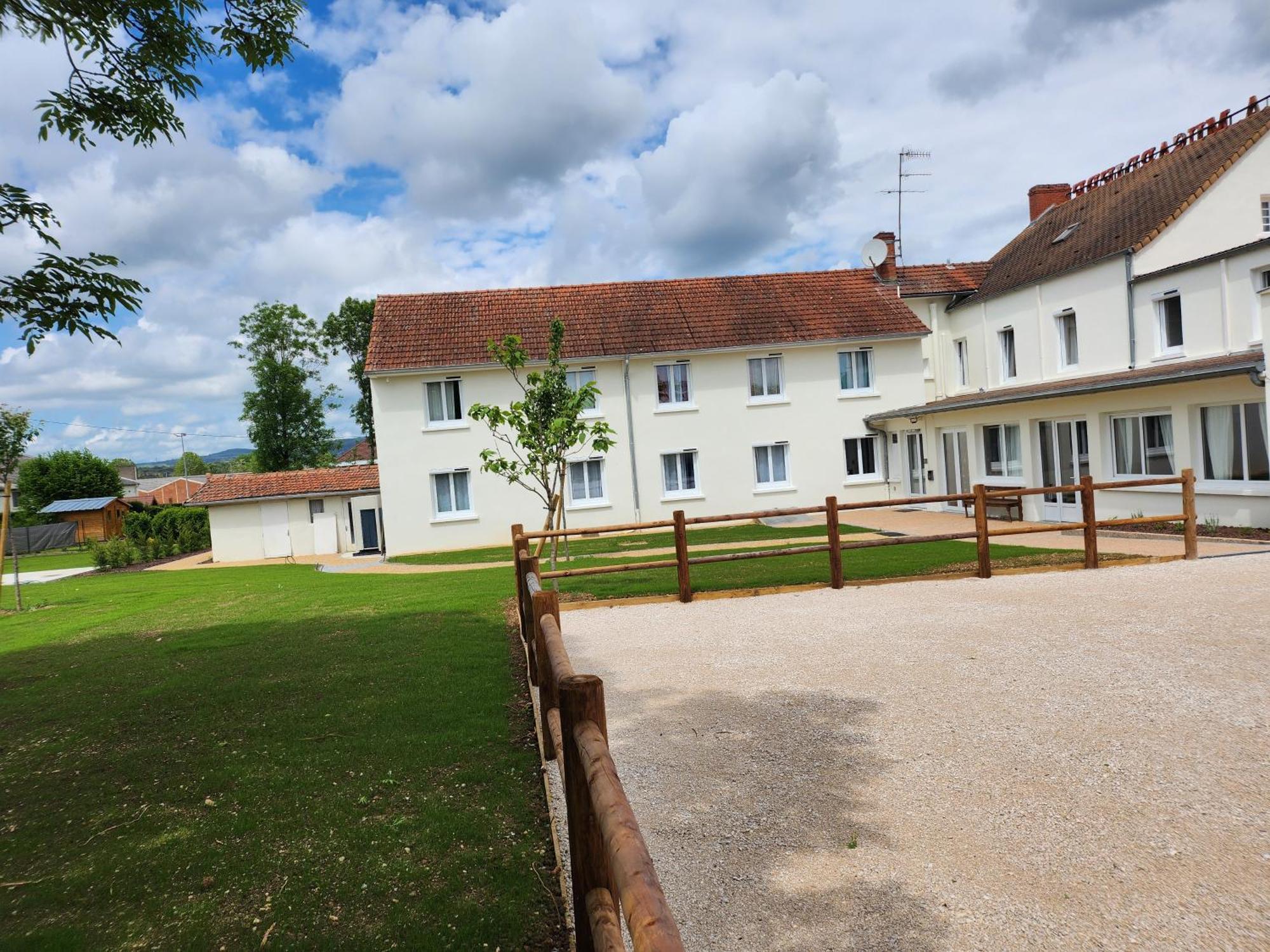 Auberge La Musardiere Chagny  Exteriör bild